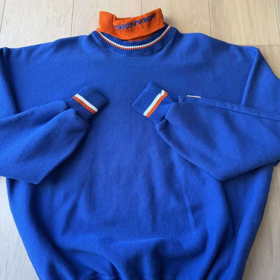 Vintage Denver Broncos Sweatshirt Large Blue 90s Fleece Turtleneck NFL Football - Image 4 of 4
