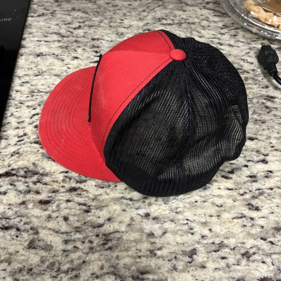 HONDA FX snapback hat / red-black. Never Worn. - Image 4 of 4