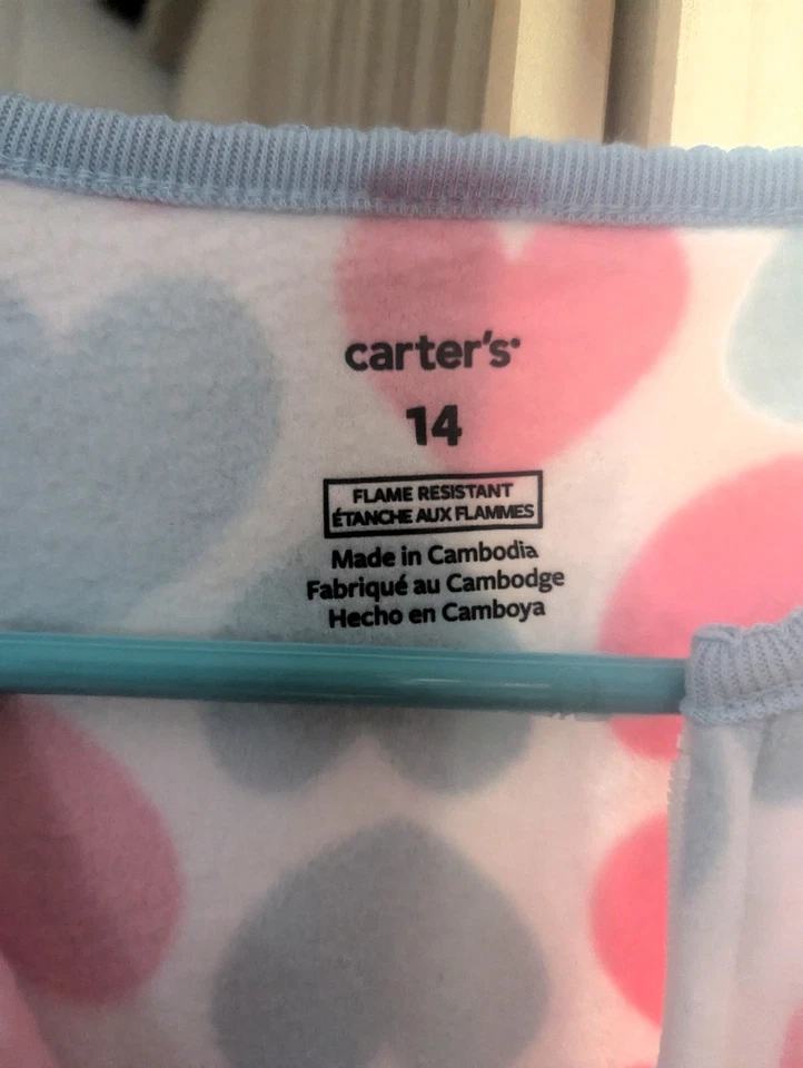 💤 Corazón y suela — Pijama Carter’s Feety, 14 para niña Foto 3 de 4