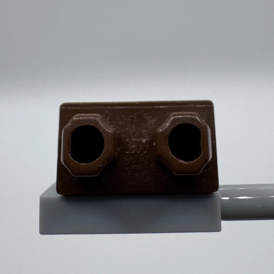 LEGO Star Wars RARE Cloud City Boba Fett Minifigure 10123 Hip Part Only USED - Image 2 of 2