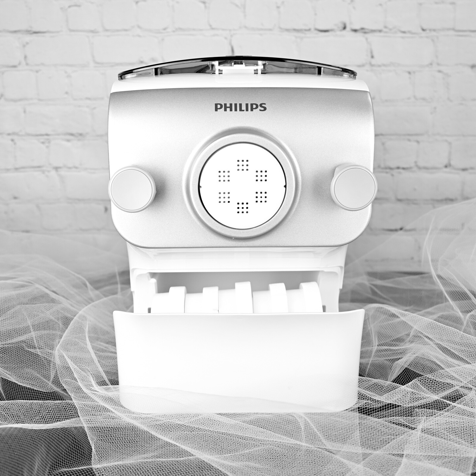 Philips Avance Pasta and Noodle Maker with 4 + 2 Shaping Discs, White