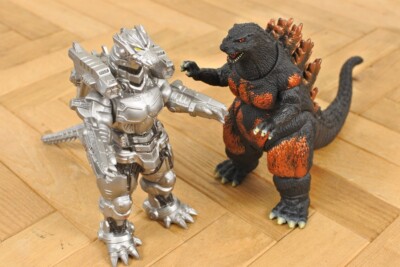 Bandai Burning Godzilla & MechaGodzilla Movie Action Figure Kaiju Toho Japan
