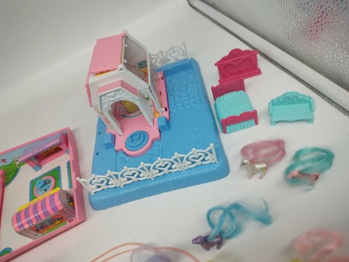 Vintage Galoob CUTIE CLUB Fashion Mall Purse Playset 1989 Rare Compact - Picture 5 of 11