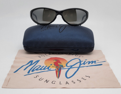 Maui Jim MJ-112-02 Oasis Black Frame Polarized Gradient Grey Lens