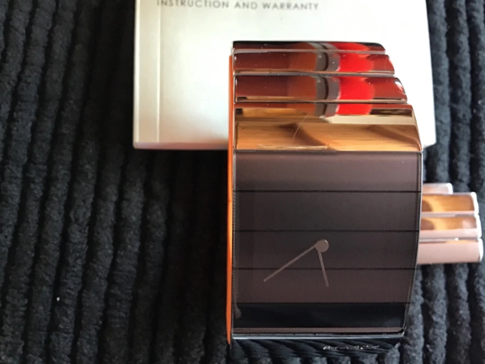 montre Philippe Starck. PH 5016 - Photo 2/4