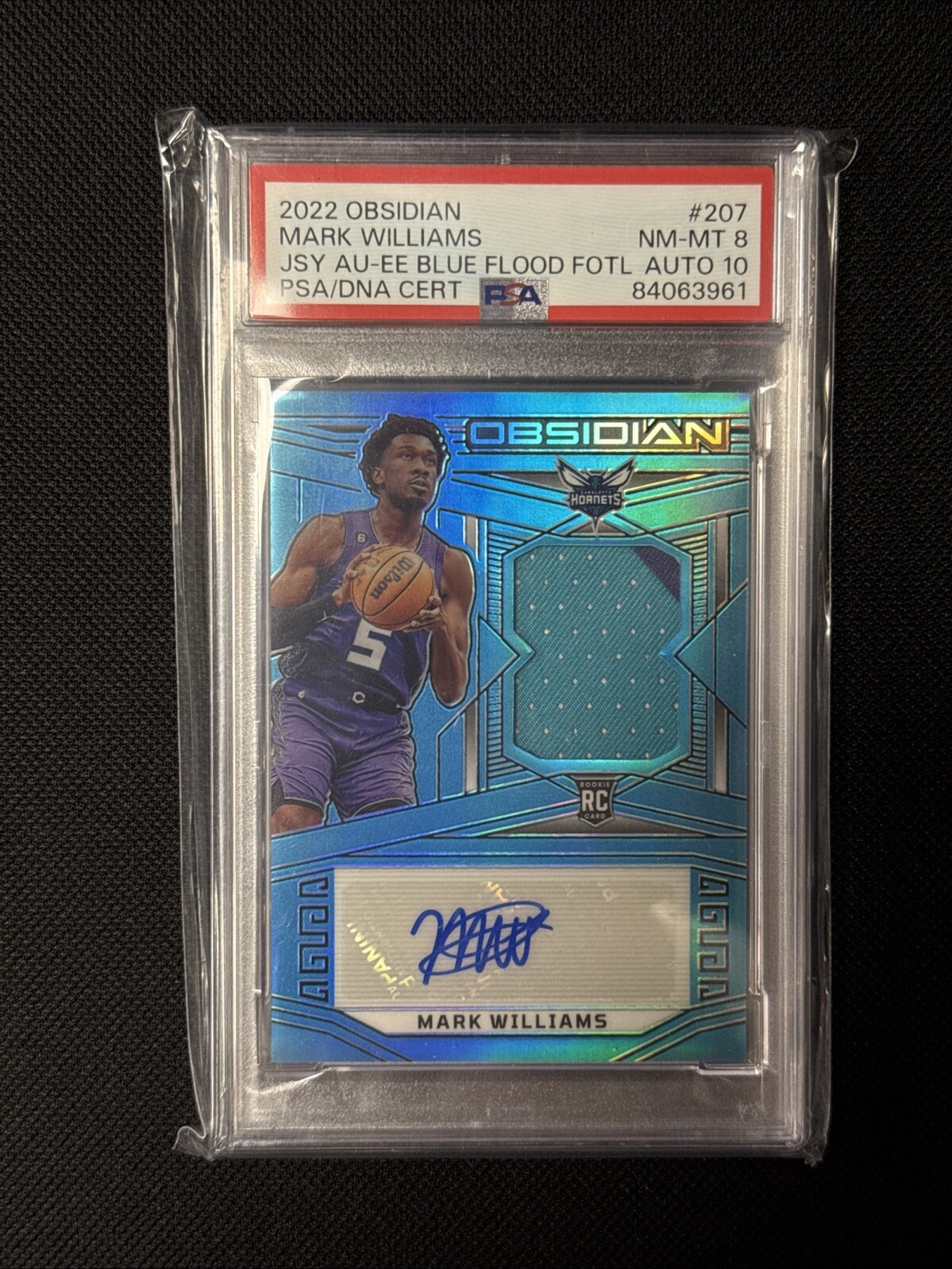 2022-23 Panini Obsidian FOTL Blue Flood Mark Williams RPA 3/27 PSA 8/10