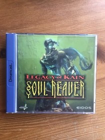 Sega Dreamcast Console 2 Controllers 2 Vibration Packs 2 Memory Units & 5 Games