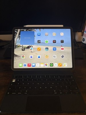 Apple iPad Pro 11 2nd Gen 256GB,Space Grey, ( Apple Pencil + Magic