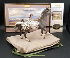 Breyer Horse Premier Club Forever Saige mustang mare # 90175, traditional 