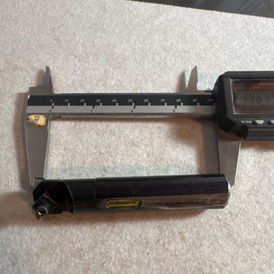 Kennametal A12-NER2 Boring Bar Holder 3/4in x 4 in long grooving ,threading