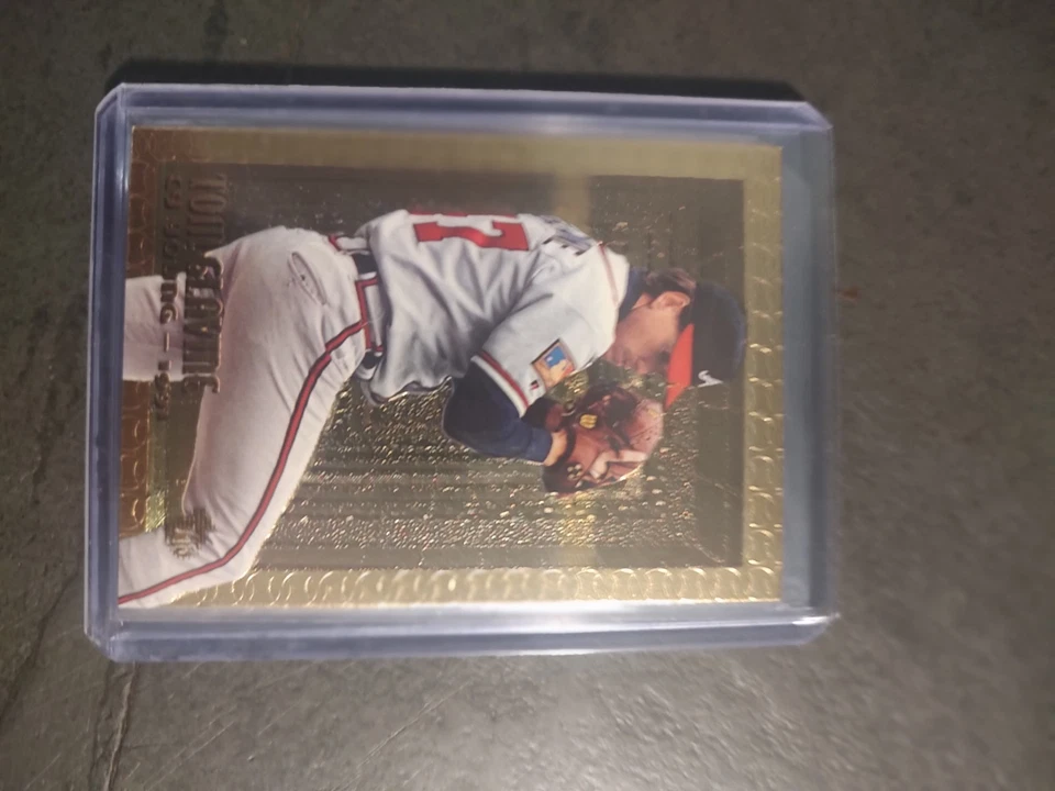 1995 Topps Embossed Golden idols Cards - Image 4 of 4