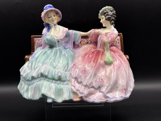 Royal Doulton The Gossips HN1426 Rare Figurine.Perfect Condition!