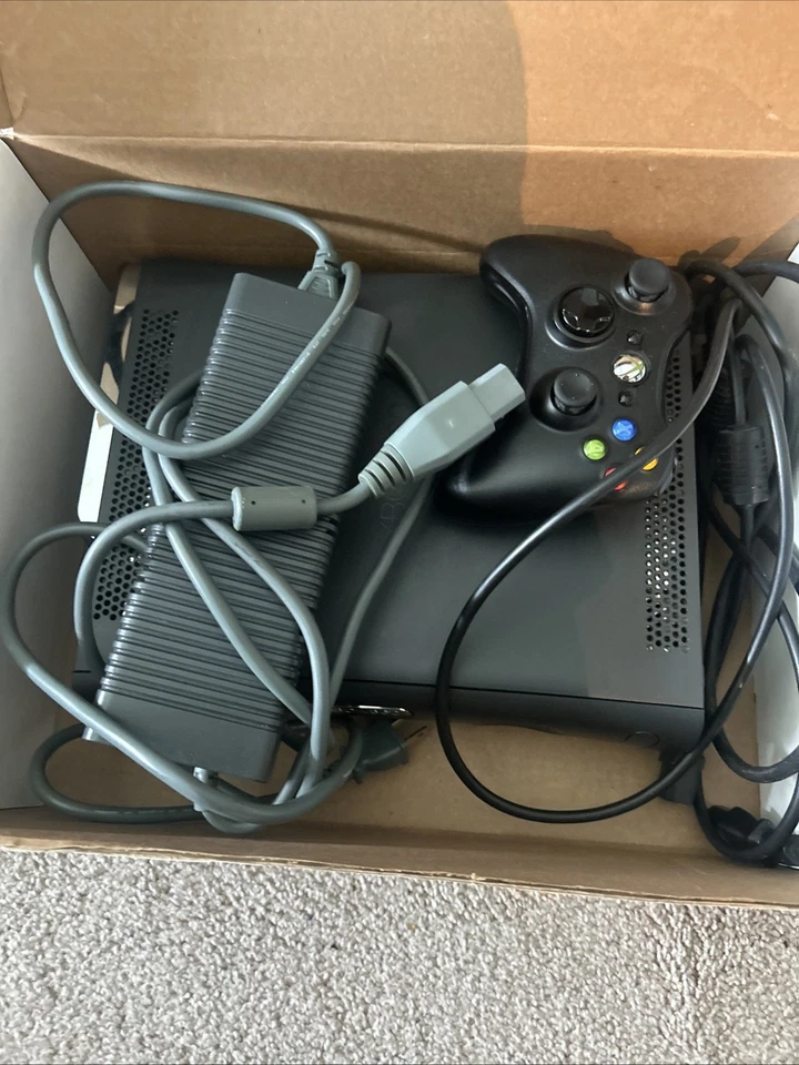 Any One Want A Xbox 360 I Am Selling This Because I Want New Soccer Cleats - Image 4 of 4