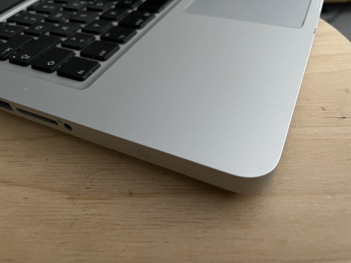 Apple MacBook Pro 13-Zoll 2,5 Ghz, 8 GB Ram 500 GB SSD, Mitte 2012 - Bild 6 von 12