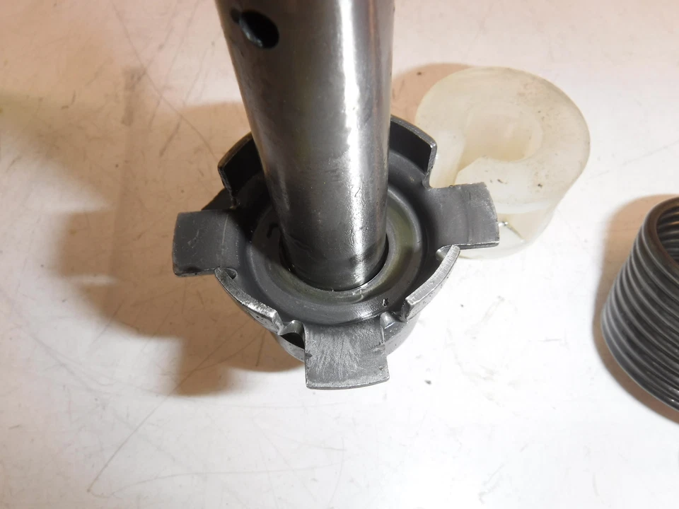 1970 suzuki tc90 KICKSTART KICK START SHAFT - Image 3 of 4