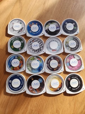LOT JEUX PSP Rpg EUR 61,00 - FR LOT JEUX PSP Rpg EUR 61,00 - FR