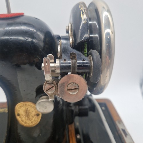 Singer Nähmaschine Vintage Sammlerstück elektrisch ohne Fußpedal. Siehe Beschreibung - Bild 7 von 19