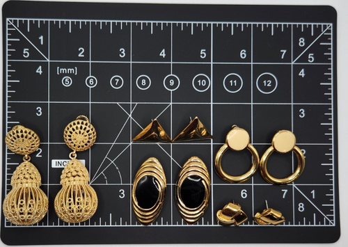 Vintage to Now Gold Tone Earring Lot Avon Sunnice - Picture 17 of 18