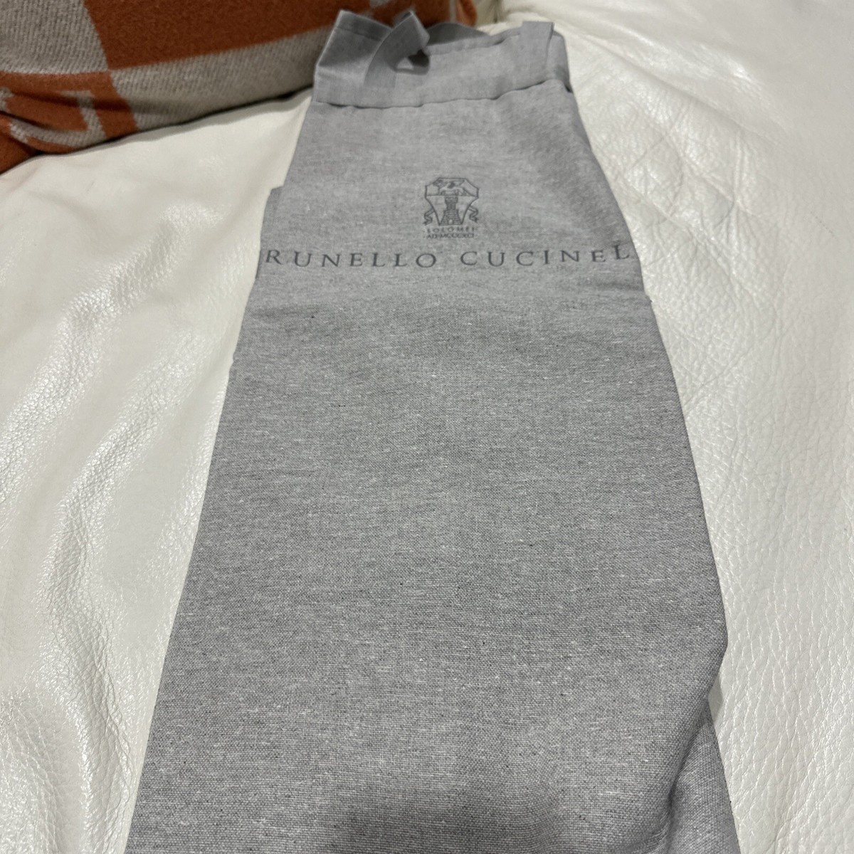 BRUNELLO CUCINELLI MEN'S 100% COTTON GRAY LOGO GARMENT BAG Suit