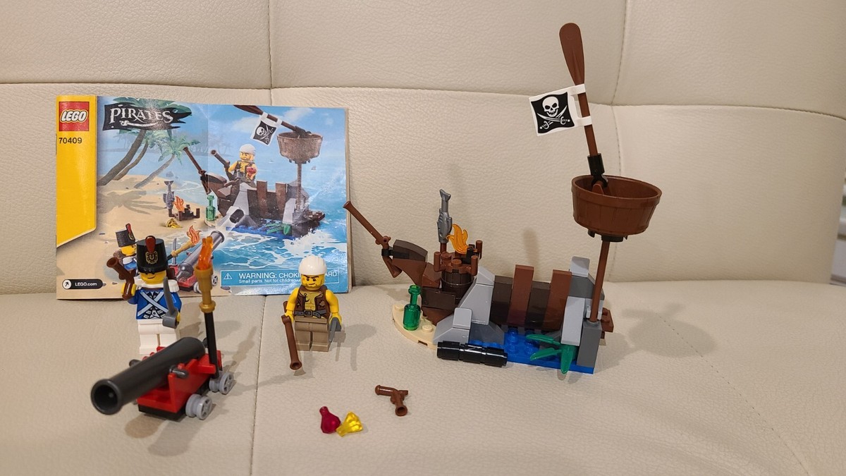 LEGO 70409 Pirates Shipwreck 100% Complete with Instructions