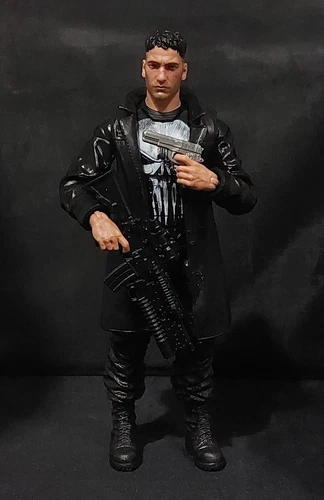 Figura de acción Punisher Marvel Legends Hasbro 2017 Man Thing BAF Wave Netflix