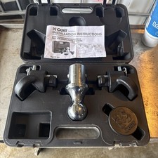 Curt 60618 Gooseneck Ball And Safety Chain Anchor Kit For Ram Pickup Curt 60618 Gooseneck Ball And Safety Chain Anchor Kit For Ram Pickup