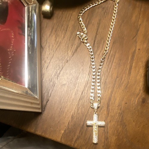 Gold Cross Pendant Cuban Link Chain Necklace for Men Hip Hop Style