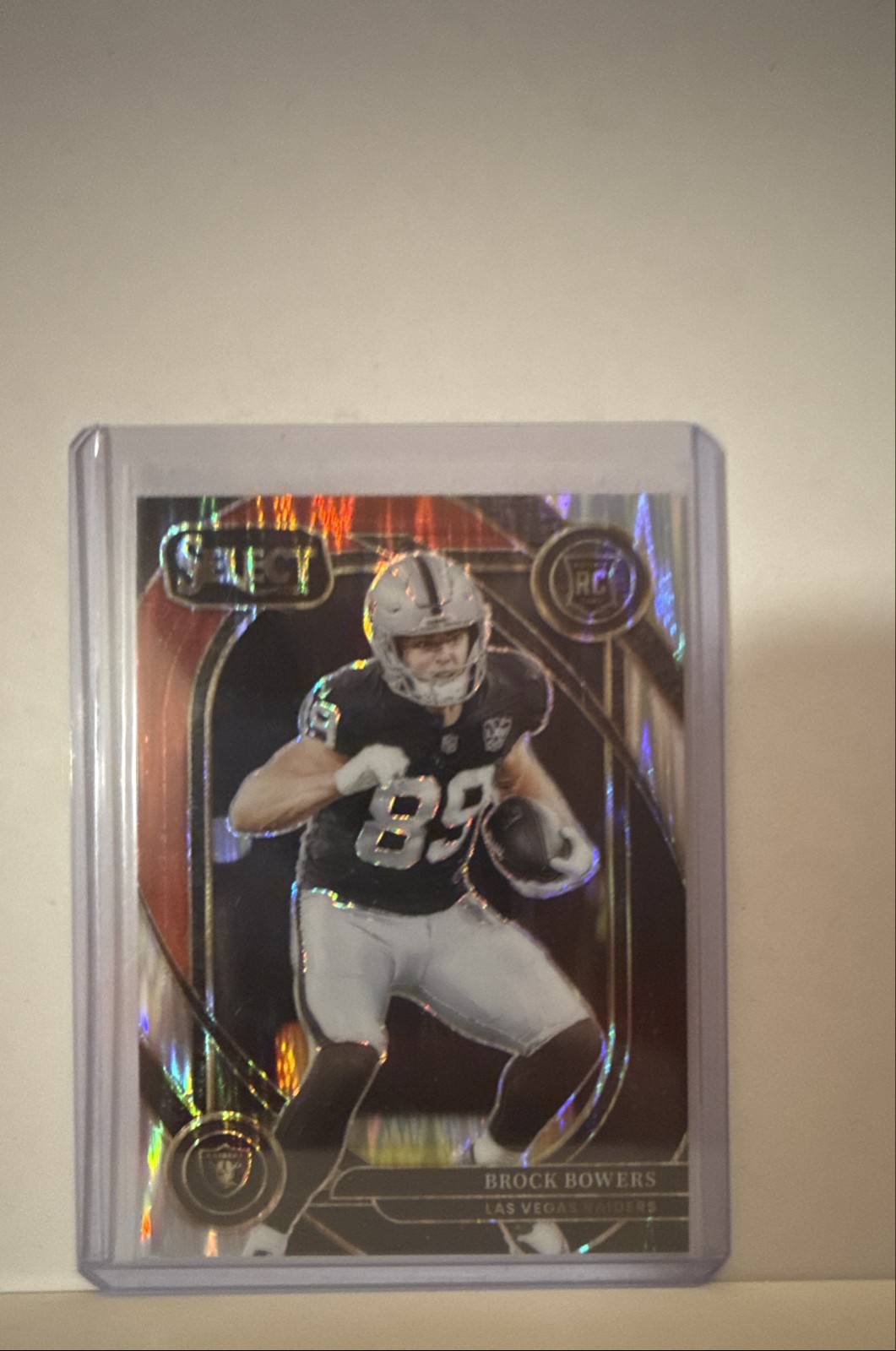 2024 Panini Select - Club Level Brock Bowers #222 Black & Red Shock Prizm (RC)