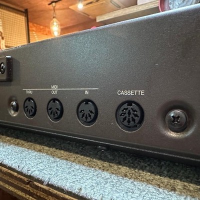 Yamaha DX27 Synthesizer 192 Presets Power Adapter Included Cleaned