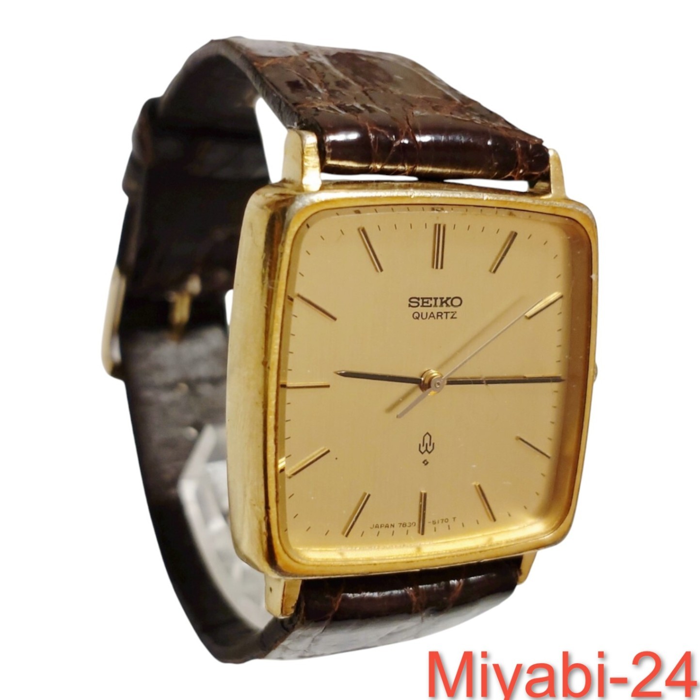 Chariot SEIKO Rare Used Vintage Gold Leather Quartz Watch - vintagewatches.pk