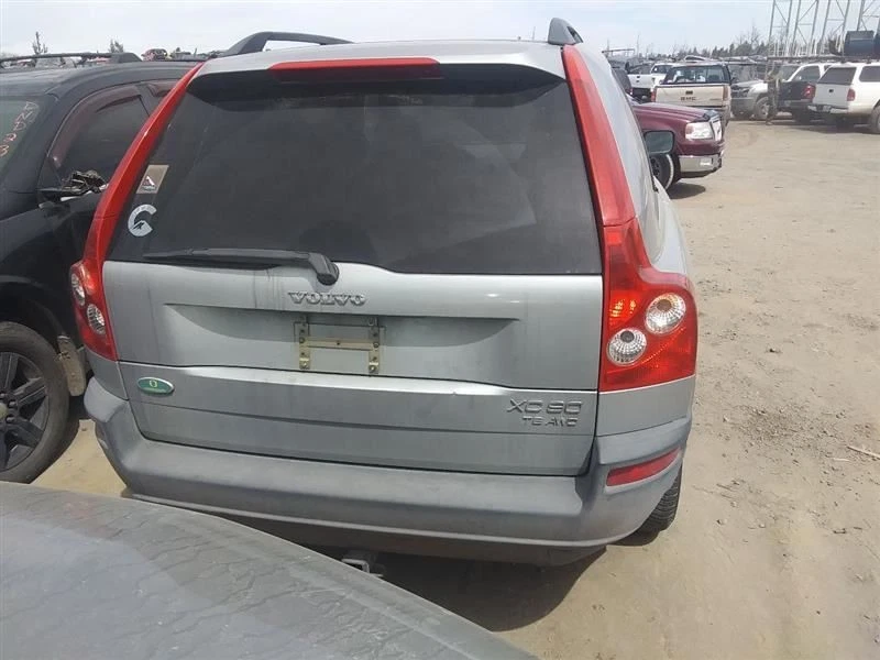 Двигатель вентилятора передний сквозной VIN 562667 подходит для 03-11 VOLVO XC90 25381355 - Изображение 3 из 4