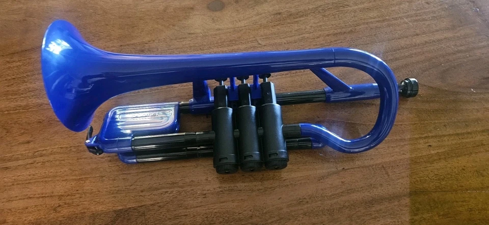 Corneta BB de plástico azul con agarre ergonómico OB instrument pCornet Foto 3 de 3