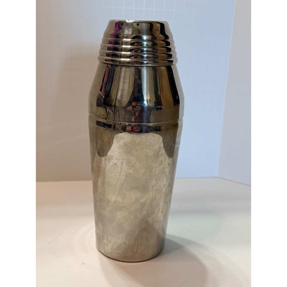 Vintage Guy Degrenne France Stainless Steel Cocktail Shaker Silver Ribbed Cap