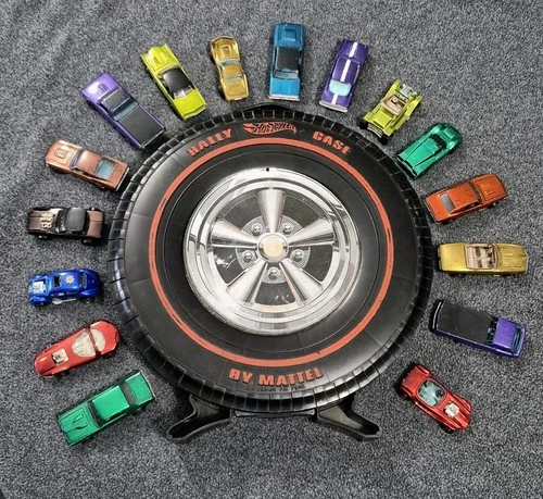 Vintage Original 1968 Hot Wheels Redline Sweet 16 Complete Set/Lot w/Rally Case