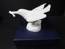 Beautiful Royal Worcester Fine Bone China Bird Figure The Kingfisher