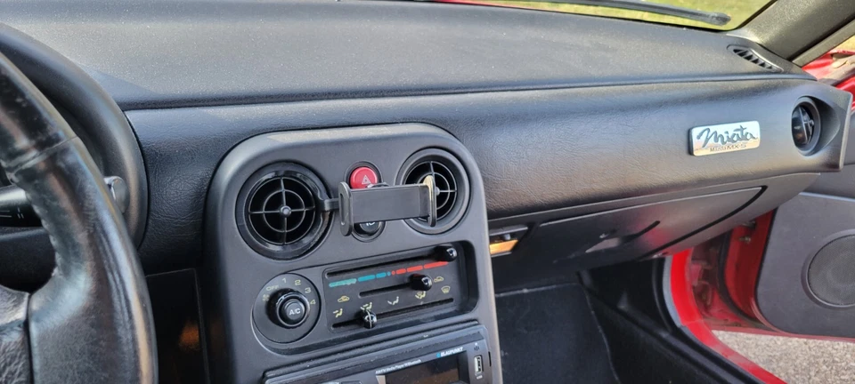 Phone Mount Mazda Miata NA NB (1990-2005) Iphone Android - Image 2 of 4