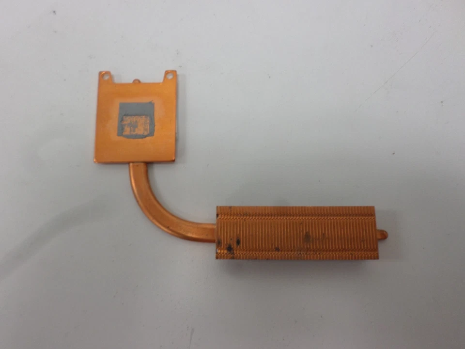 TUBO DE CALOR TOSHIBA SATELLITE A100 USADO V000060570 Foto 2 de 4