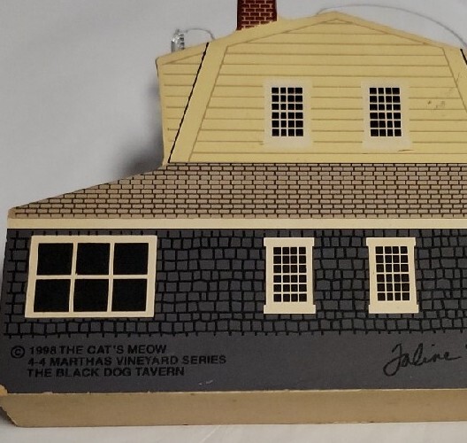 Cat's Meow MARTHAS VINEYARD Black Dog Tavern VINTAGE Gift Barn CAPE COD