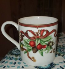 Tiffany and Company Holiday Coffee Mug Holiday Garland Ribbon Floral Fruit Japan