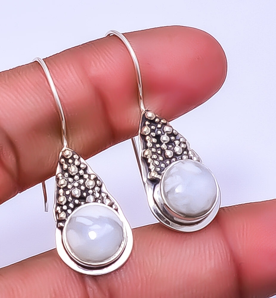 Natural White Howlite - United States 925 Sterling Silver Earring 1.56