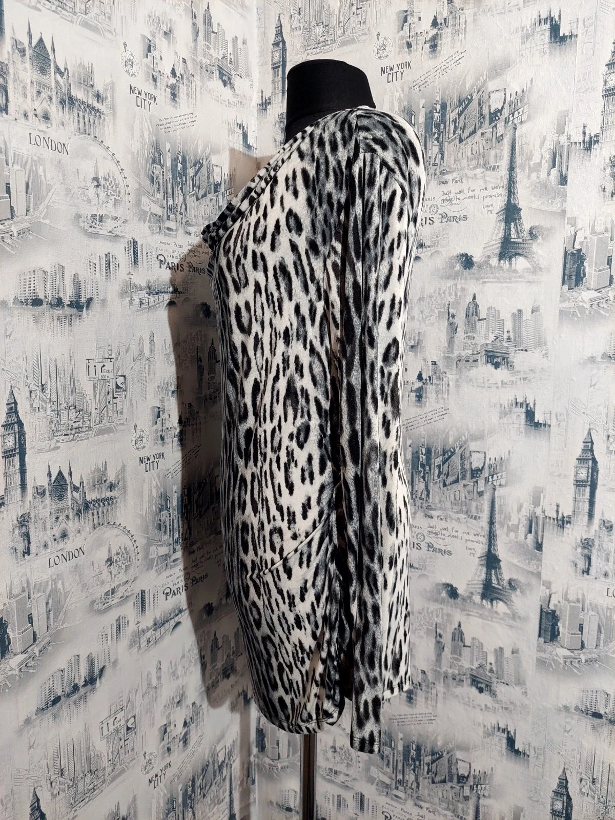 Tunica Michael Kors tg L bianca nera leopardata fantasia animalier manica lunga elasticizzata