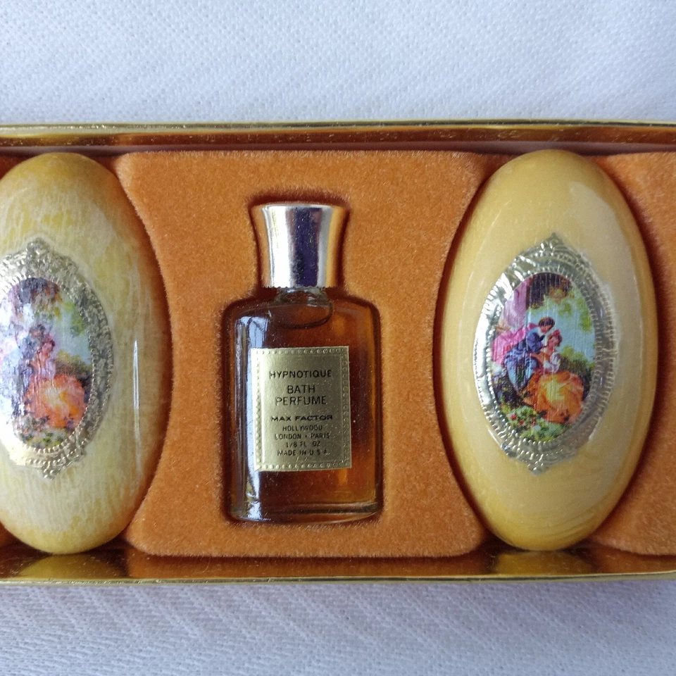 Juego de gala de baño de fragancia hipnótica Max Factor de colección Foto 3 de 4