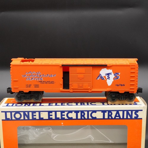Lionel 6-16706 Bobbing Giraffe Boxcar Animal Transportation Service - Picture 2 of 8