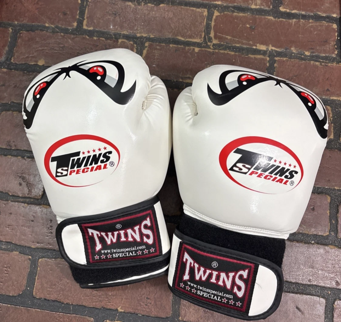 Twins White Boxing Gloves for sale | eBay