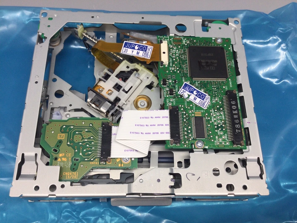 Pioneer AVIC-Z120BT AVIC-Z110BT AVIC-X910BT AVIC-X920BT DVD MECHANISM LOADER - Image 2 of 2