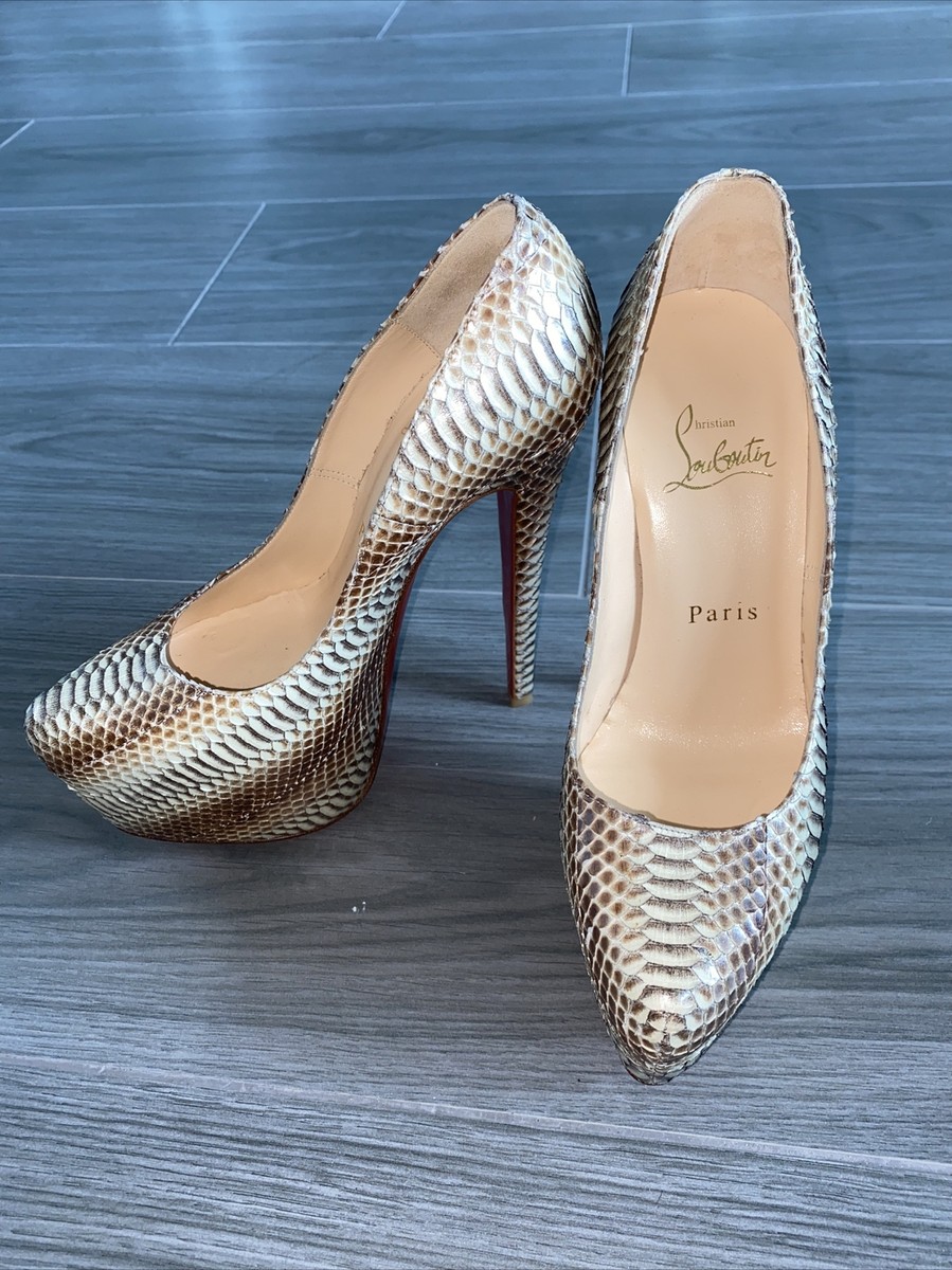 Christian Louboutin ハイヒール　36.5 Christian Louboutin Heels IT 36.5 Pointed Toe Black White