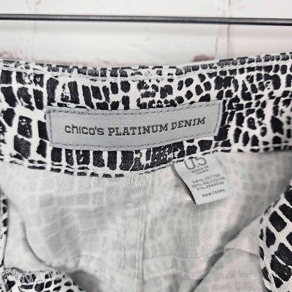 CHICO'S Platinum Denim Ultimate Fit Black White Crocodile Print