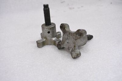 STEEL FOUR LEG HANDLE 15/32'' THREAD, 3'' OVERALL LENGTH (LOT OF 2)