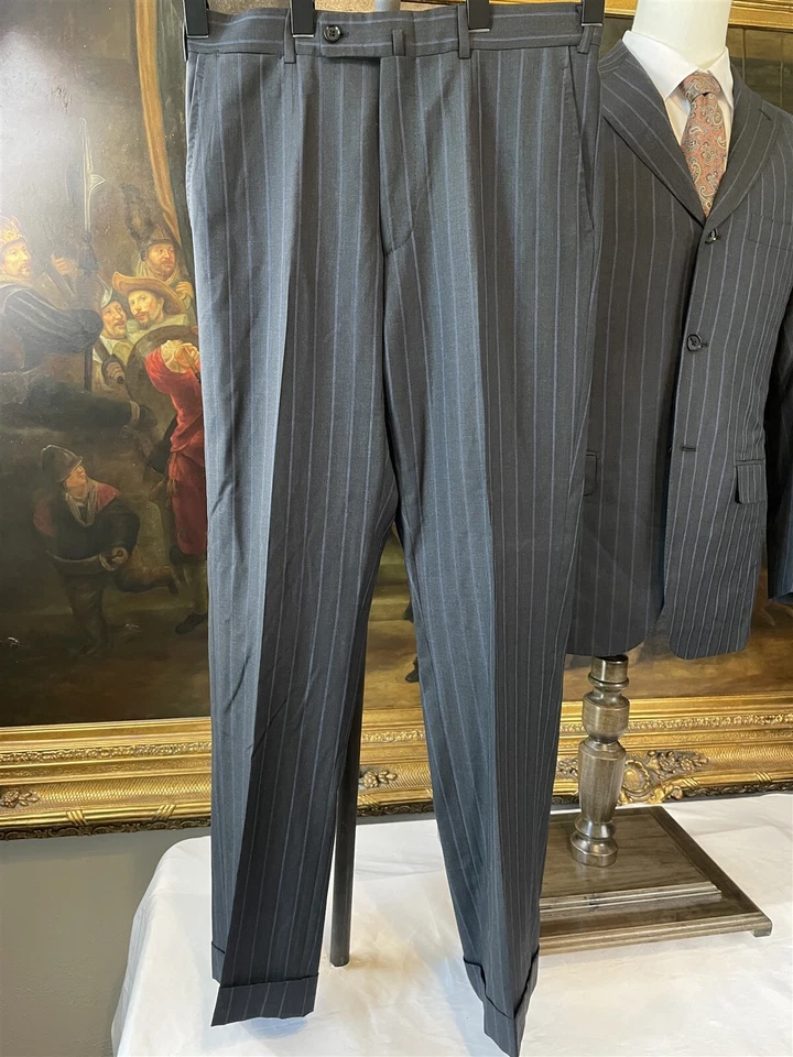 Isaia Napoli 48 | 38R 30 x 34 Gray Pinstriped Super 150's Slim BASE S 3Btn Suit - Image 2 of 4
