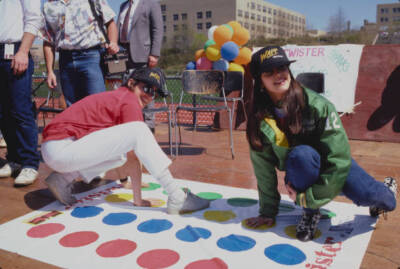 Brooke Adams Phoebe Cates playing a game of Twister during a visit- Old Photo